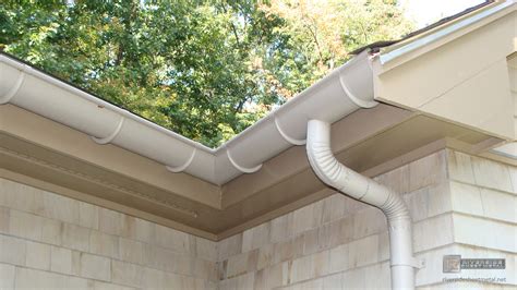 aluminum gutter fabrication|pre fabricated gutter.